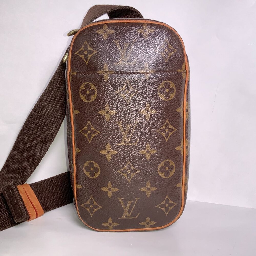 Auth Men's Louis Vuitton Monogram Ganju M51870 Body Bag